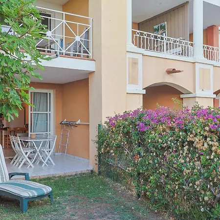 Apartment Le Petit Bleu