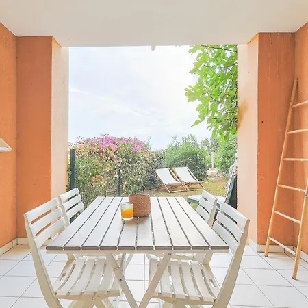 Le Petit Bleu Apartment Drammont