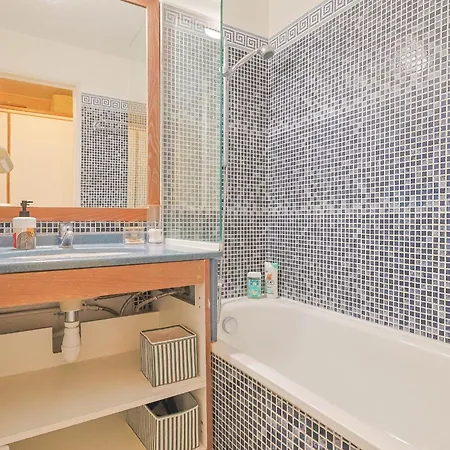 Le Petit Bleu * Drammont